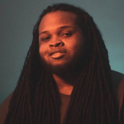 One of presentational pictures of fan campaign