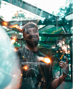 One of presentational pictures of fan campaign