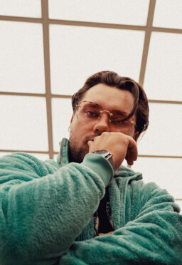 One of presentational pictures of fan campaign