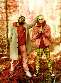 One of presentational pictures of fan campaign